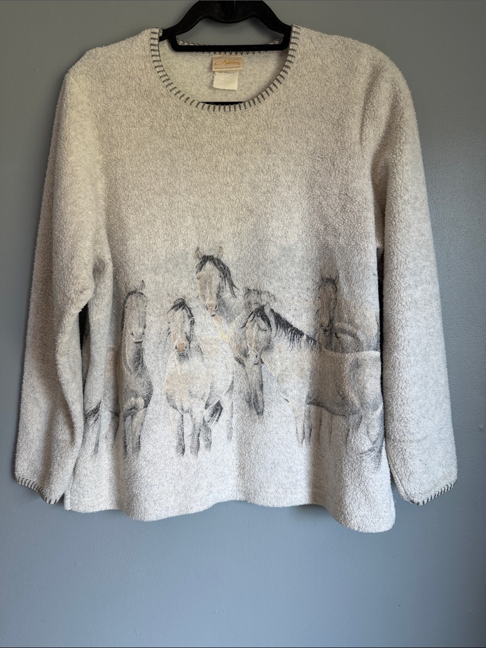 VTG Artisans Snowy Horse Fleece Sweater Cream Graphic Equestrian Farmcore Large
